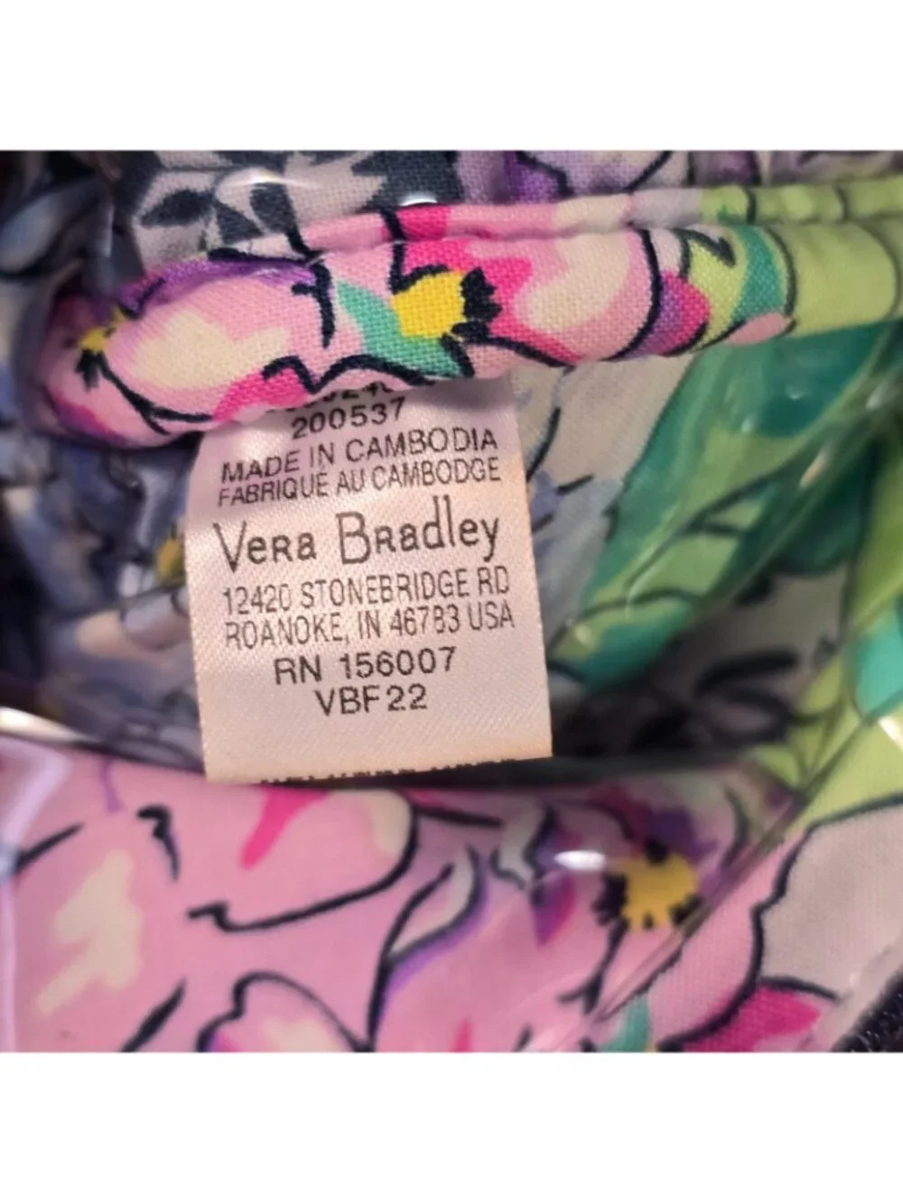 Vera Bradley Happy Hydrangeas Quilted Cosmetic Make Up Bag